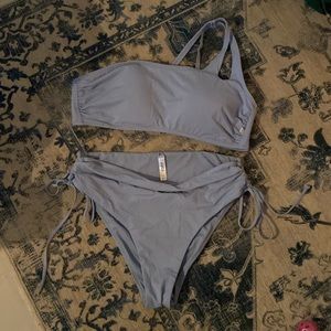 La vie en rose bikini off the shoulder in baby blue size L